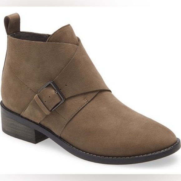 Eileen Fisher Women’s Savoy Monk Strap‎ Tan Suede Ankle Booties- Size 7.5 - Picture 1 of 11